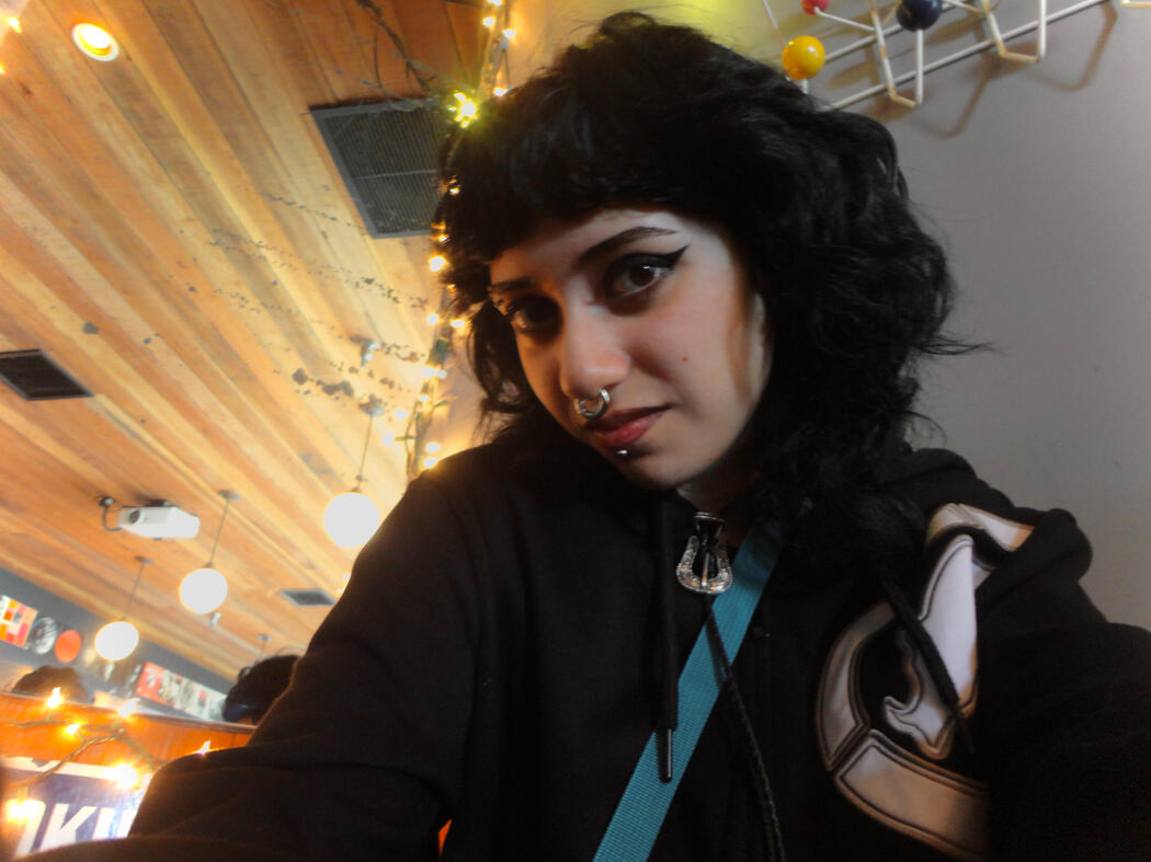 1.25.2025 #selfie (i just got stage dove on 999+ times)