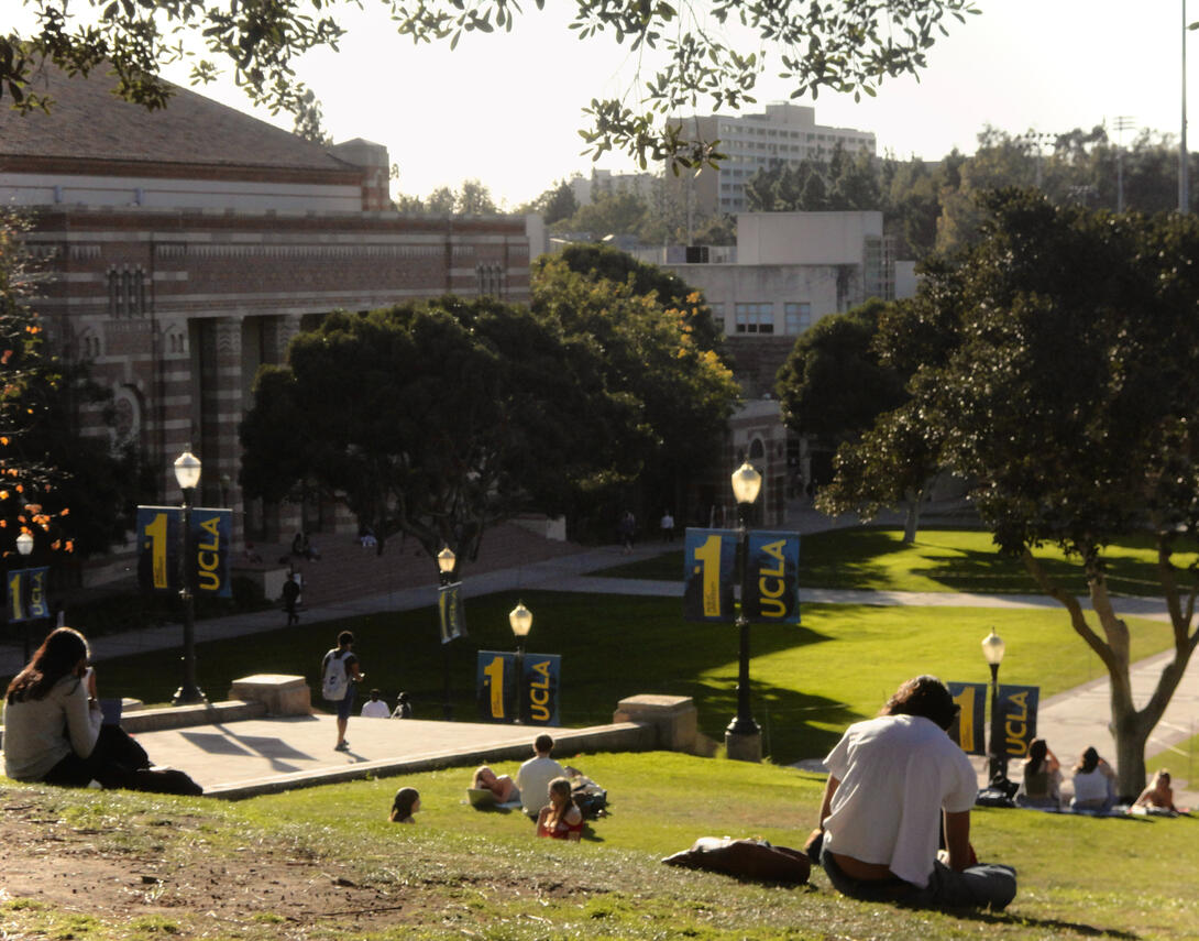 1.24.2025 super sunny jolly day. i got into radio!